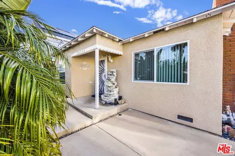 10133 Maple St, Bellflower, CA 90706 photo 3