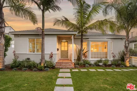 6481 W 77th St, Los Angeles, CA 90045