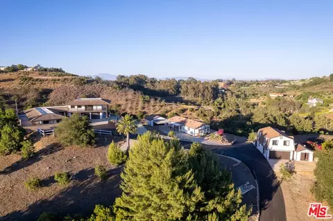 44310 Via Barranca, Temecula, CA 92590