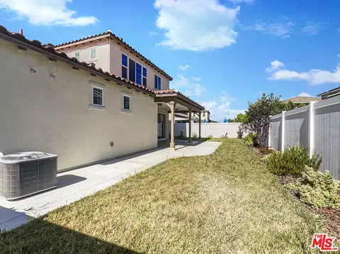 Exterior - 265 Rose St, Fillmore, CA 93015 photo 2 of 4