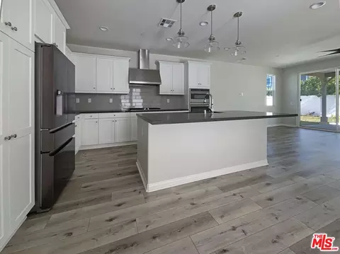 Kitchen - 265 Rose St, Fillmore, CA 93015 photo 1 of 2