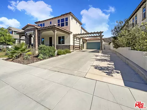 Exterior - 265 Rose St, Fillmore, CA 93015 photo 4 of 4