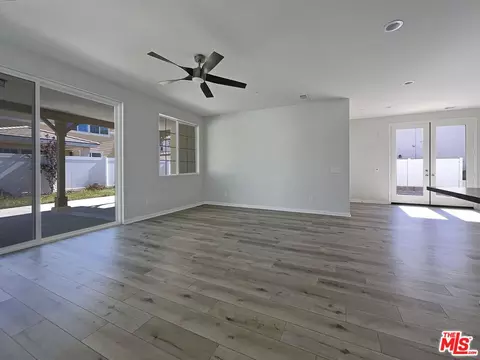Living - 265 Rose St, Fillmore, CA 93015 photo 7 of 7