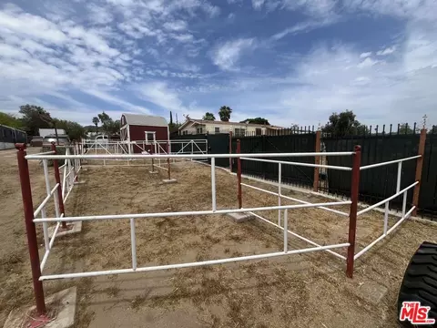 22240 Amelia Rd, Perris, CA 92570 photo 15