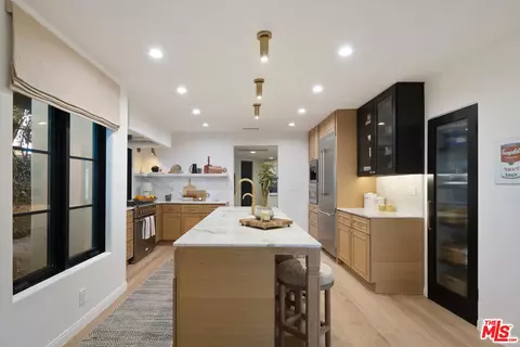 Kitchen - 13439 Java Dr, Beverly Hills, CA 90210 photo 2 of 3
