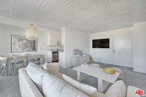 525 N Sycamore Ave #434, Los Angeles, CA 90036