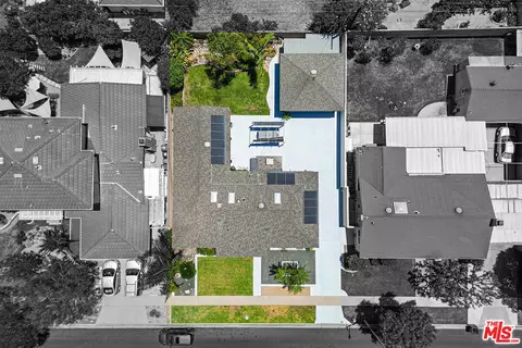 View/Area - 1500 Hackett Ave, Long Beach, CA 90815 photo 2 of 3