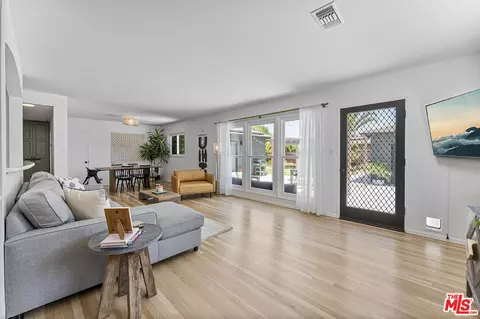 Living - 1500 Hackett Ave, Long Beach, CA 90815 photo 2 of 2