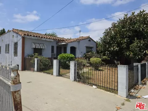 530 W 90th St, Los Angeles, CA 90044