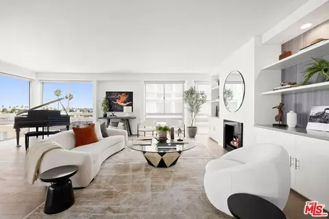 320 N Maple Dr #507, Beverly Hills, CA 90210