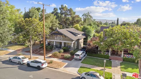 View/Area - 230 S Buena Vista St, Redlands, CA 92373 photo 1 of 2