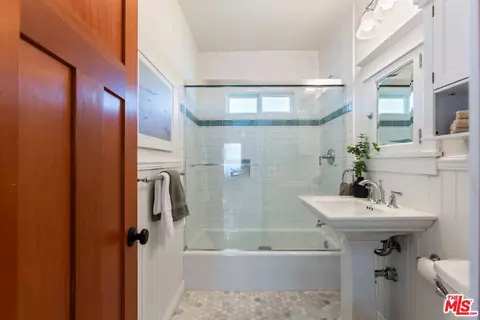 268 Coronado Ave, Long Beach, CA 90803 photo 32