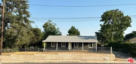 499 E 12th St, Beaumont, CA 92223
