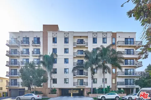311 S Gramercy Pl #603, Los Angeles, CA 90020