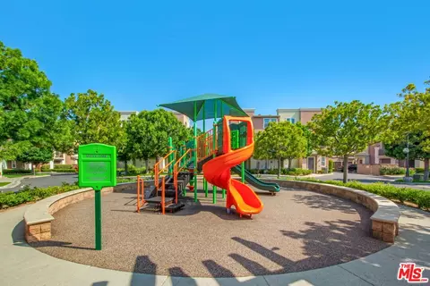 Other - 500 N Willowbrook Ave #M6, Compton, CA 90220 photo 1 of 6