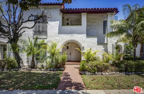 1220 Smithwood Dr, Los Angeles, CA 90035