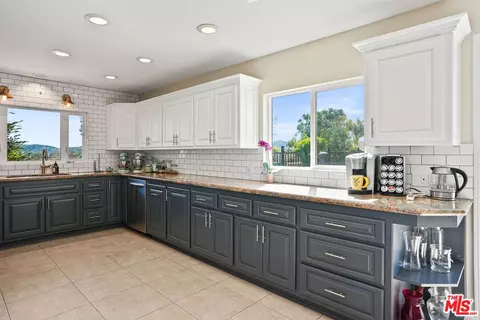Kitchen - 42608 Remora St, Temecula, CA 92592 photo 1 of 6