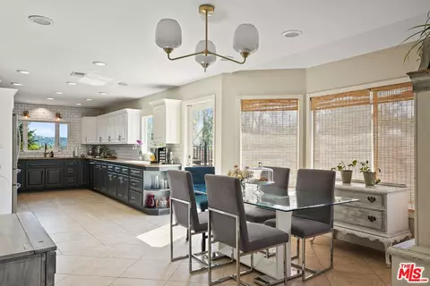 Kitchen - 42608 Remora St, Temecula, CA 92592 photo 5 of 6