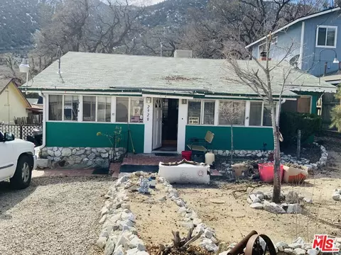 2920 Harriet Rd, Frazier Park, CA 93225