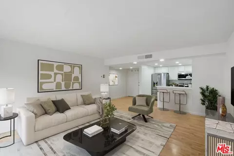 10535 Wilshire Blvd #410, Los Angeles, CA 90024