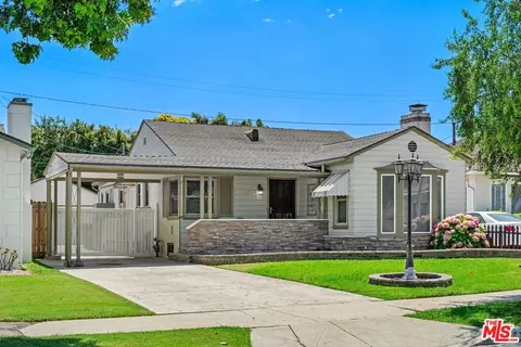3208 W 81st St, Inglewood, CA 90305