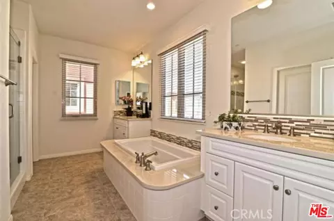 86 Cipresso, Irvine, CA 92618 photo 27