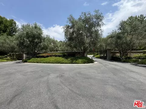 86 Cipresso, Irvine, CA 92618 photo 16