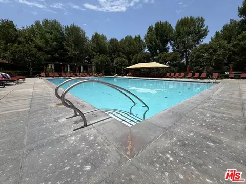 86 Cipresso, Irvine, CA 92618 photo 12
