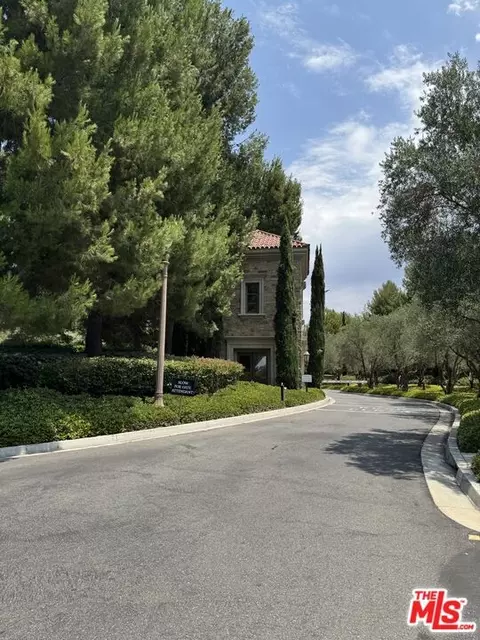 86 Cipresso, Irvine, CA 92618 photo 17