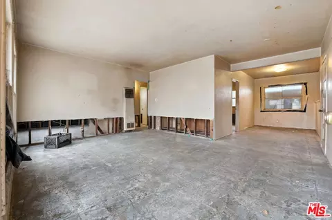Living - 8753 Vans St, Paramount, CA 90723 photo 1 of 4