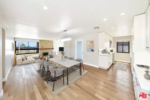 8828 Pershing Dr #313, Playa Del Rey, CA 90293