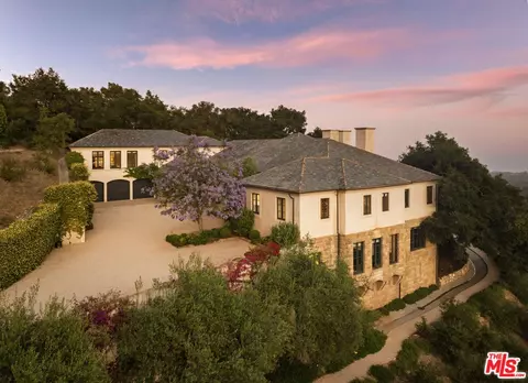1140 E Mountain Dr, Santa Barbara, CA 93108 photo 4