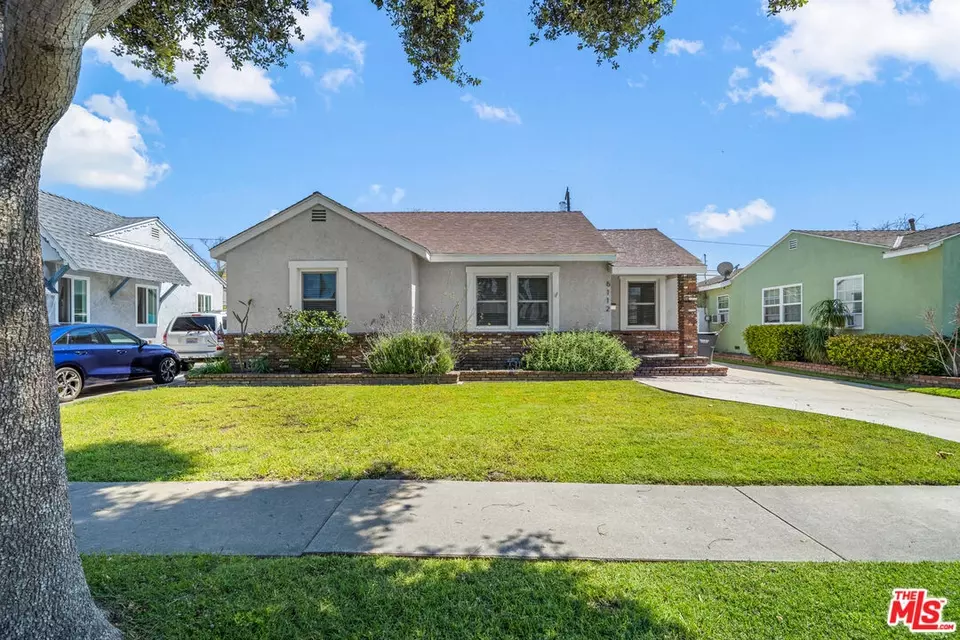Exterior - 6112 Bonfair Ave, Lakewood, CA 90712 photo 1 of 3