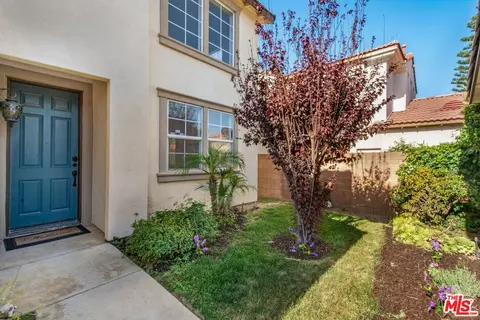 Exterior - 14844 Rosetown Ave, Fontana, CA 92336 photo 2 of 4