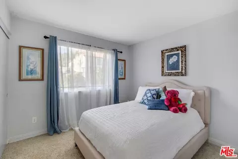 Bedroom - 14844 Rosetown Ave, Fontana, CA 92336 photo 2 of 4