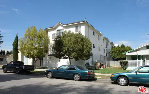14121 Friar St, Van Nuys, CA 91401