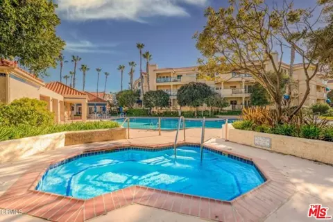 4241 Harbour Island Ln, Oxnard, CA 93035 photo 20