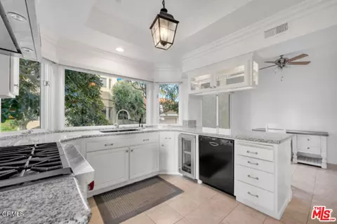 4241 Harbour Island Ln, Oxnard, CA 93035 photo 10