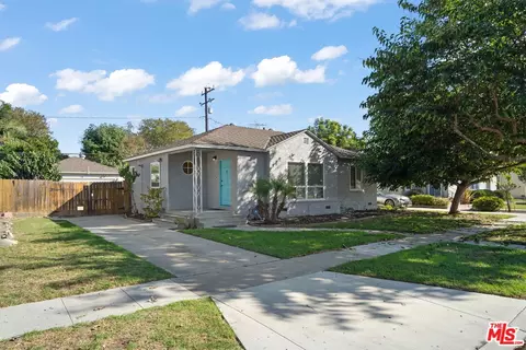 2420 Roycroft Ave, Long Beach, CA 90815