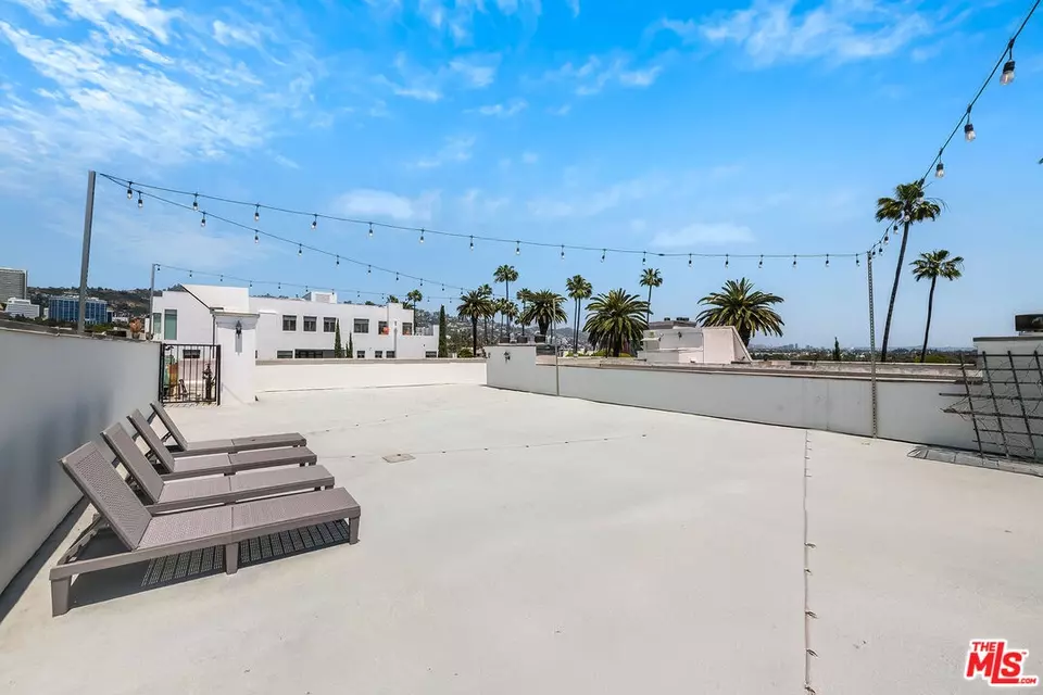 Other - 439 N Doheny Dr #204, Beverly Hills, CA 90210 photo 5 of 8
