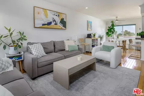 100 Hermosa Ave #3D, Long Beach, CA 90802