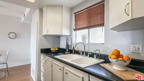 1517 E Garfield Ave #98, Glendale, CA 91205 photo 18