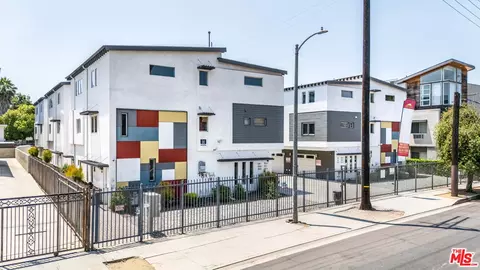 1168 W 36th Pl, Los Angeles, CA 90007