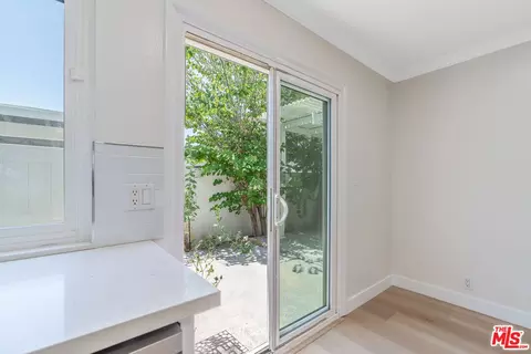 46 Eagle Pt, Irvine, CA 92604 photo 14