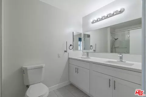 46 Eagle Pt, Irvine, CA 92604 photo 21