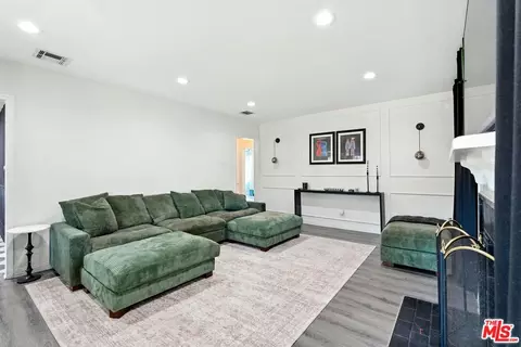 Living - 6627 Western Ave, Riverside, CA 92505 photo 4 of 4