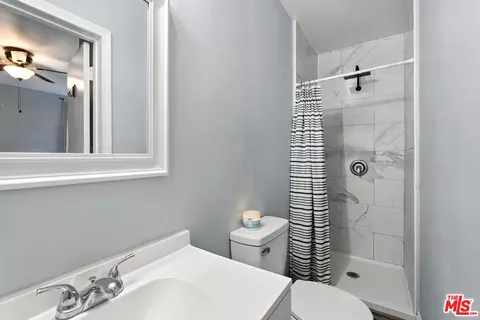 Bath - 6627 Western Ave, Riverside, CA 92505 photo 5 of 6