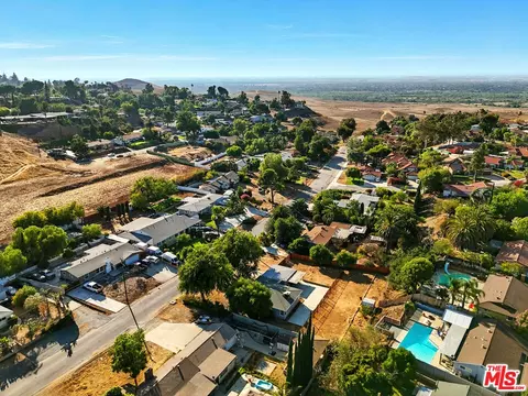 View/Area - 6627 Western Ave, Riverside, CA 92505 photo 15 of 18