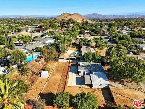 View/Area - 6627 Western Ave, Riverside, CA 92505 photo 2 of 18