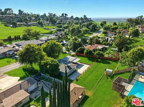 View/Area - 6627 Western Ave, Riverside, CA 92505 photo 3 of 18